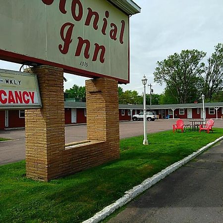 Colonial Inn Extended Stay By Oyo New Ulm Buitenkant foto